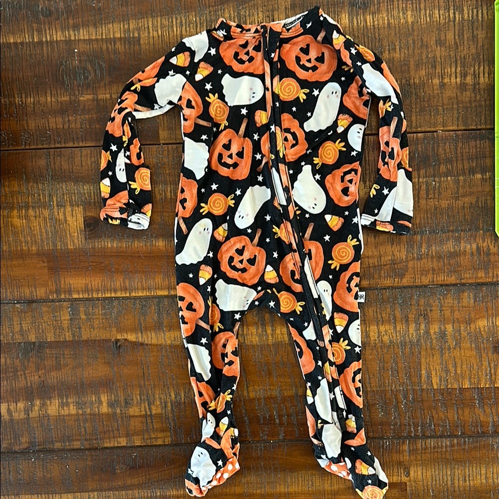 Bums & Roses Halloween Pumpkin and Ghost Pajamas